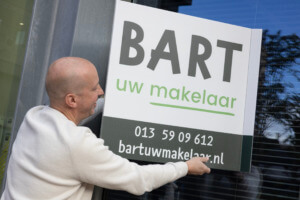 Logo of the real-estate
